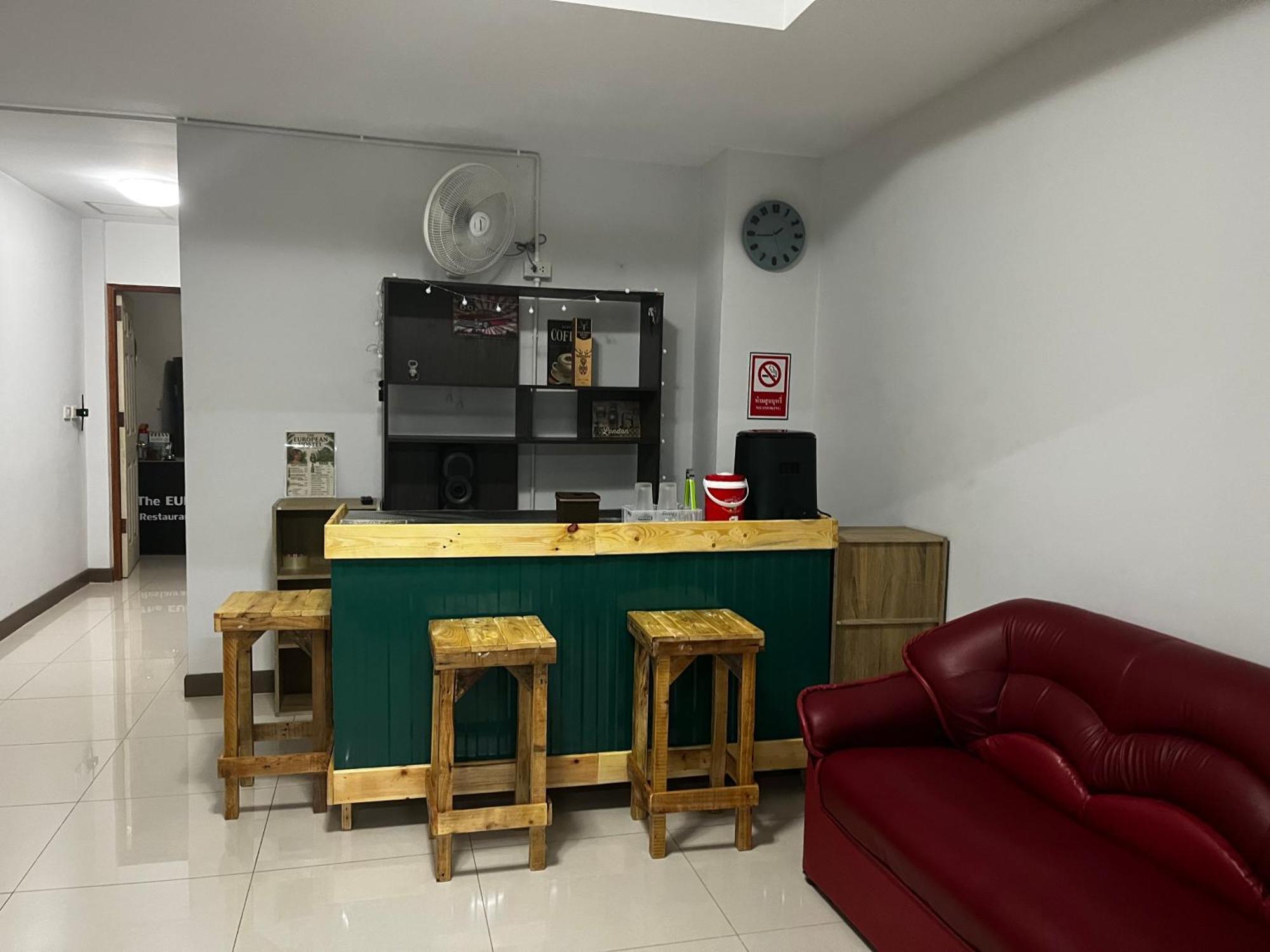 The European House Pattaya B&B 외부 사진
